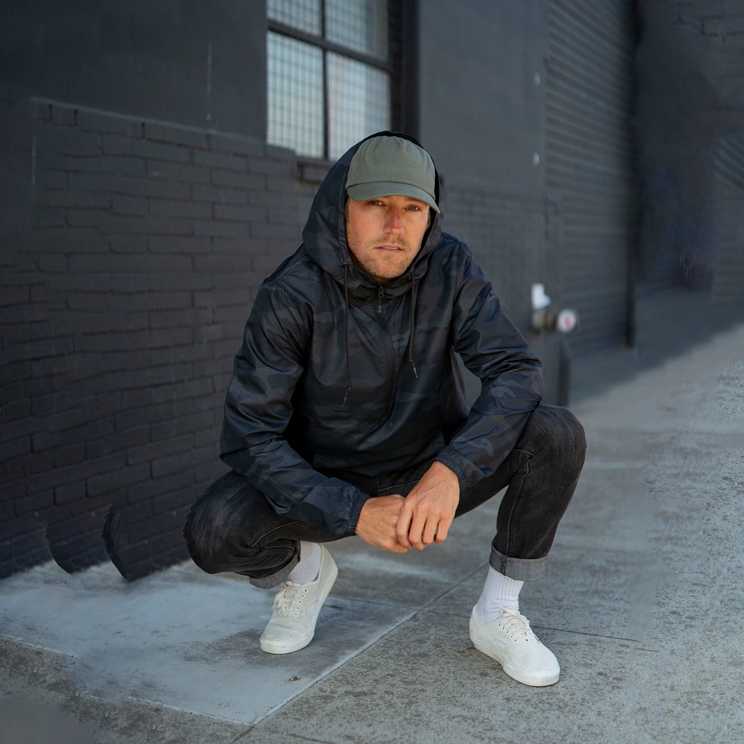 CHROMA REPUBLIC™ Black Camo Pullover Windbreaker