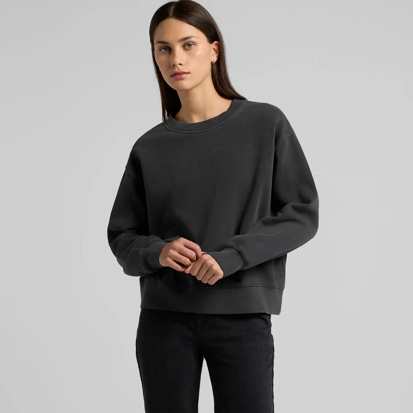 CHROMA REPUBLIC™ Relax Faded Crew