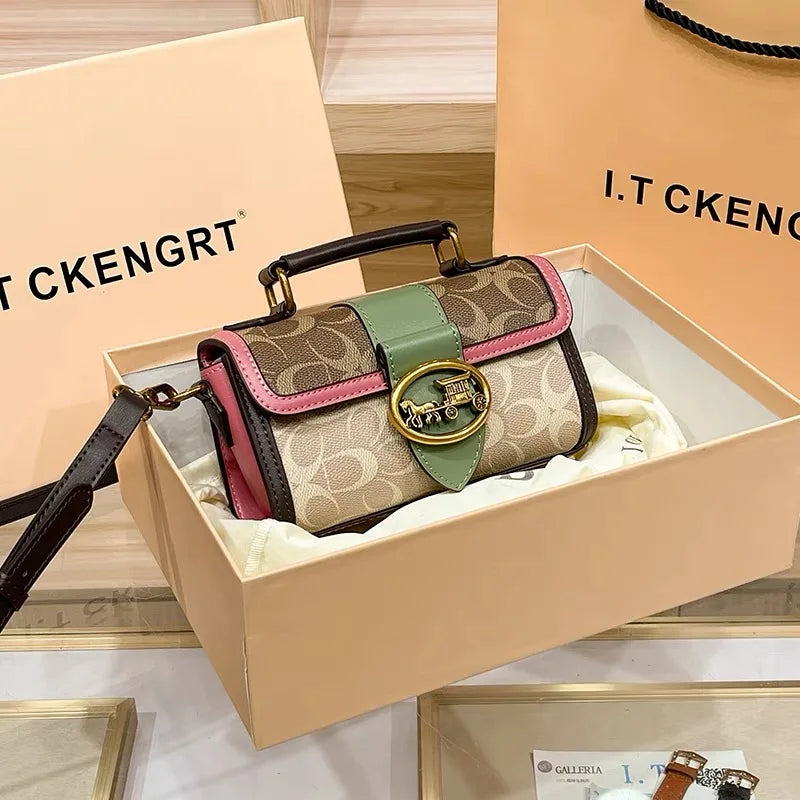 New minimalist and fashionable small handbag