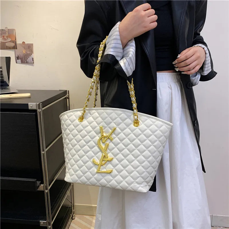 Luxurious Retro Diamond Pattern Shoulder Tote Bag