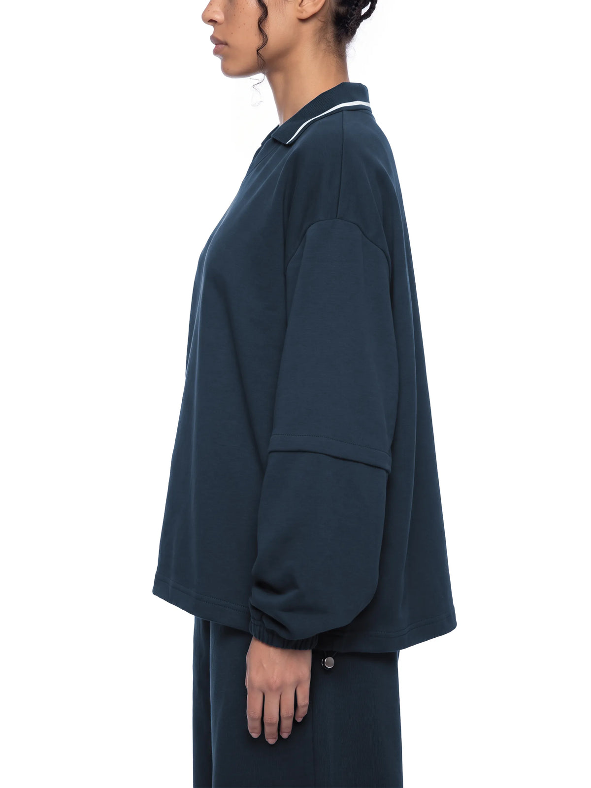 Boxy Collared Detachable Sweatshirt