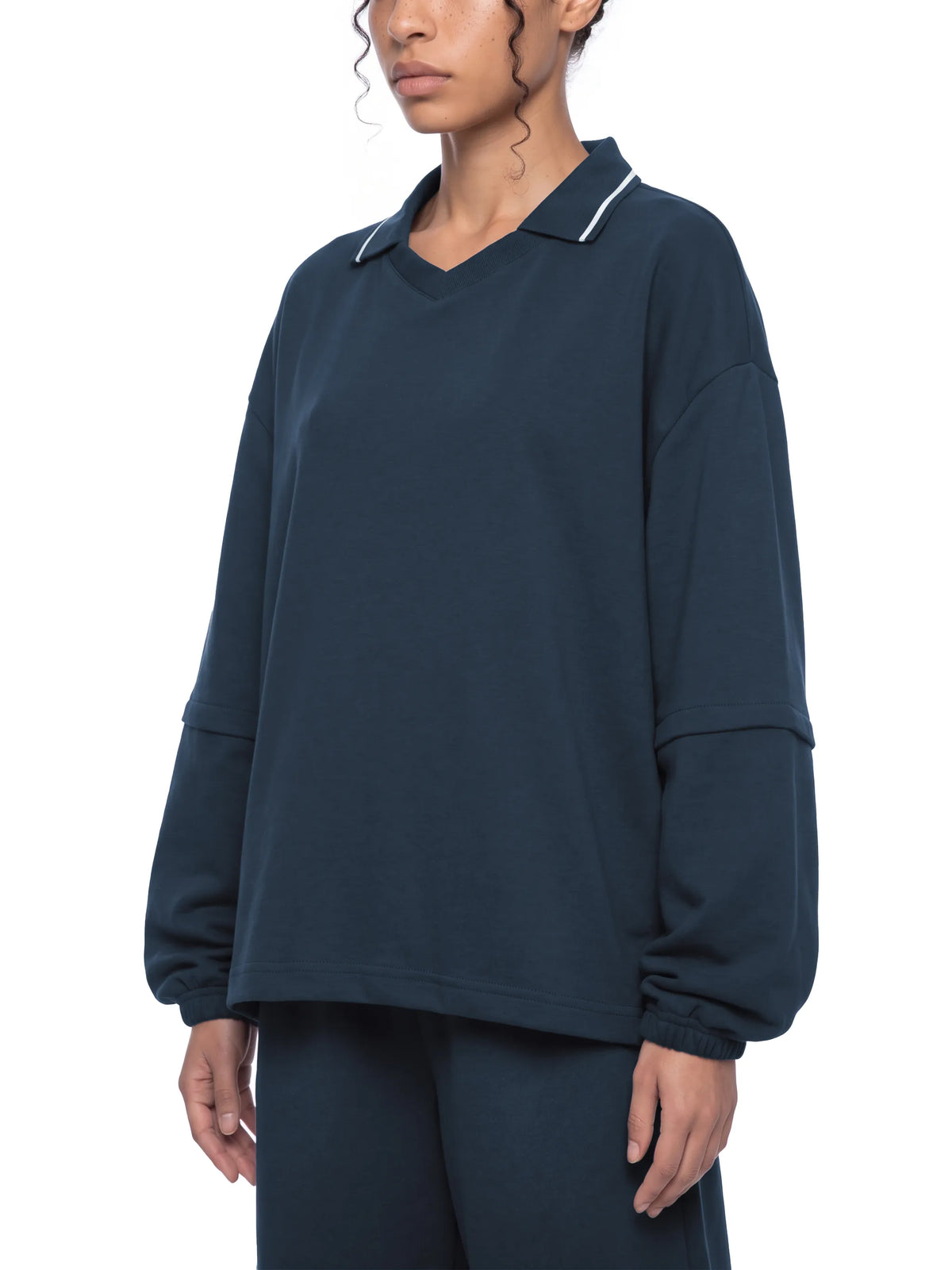 Boxy Collared Detachable Sweatshirt